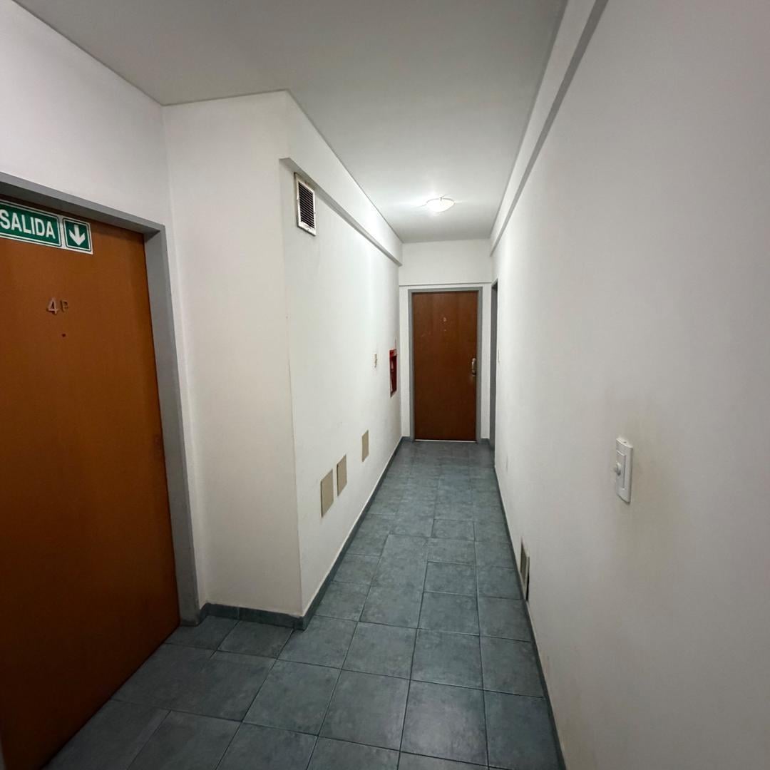 Foto de MONOAMBIENTE DIVISIBLE C/COCHERA Y BALCÓN, imagen 3