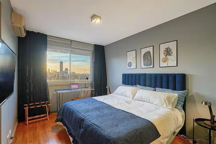 Comodo Departamento con vista al Polo 4