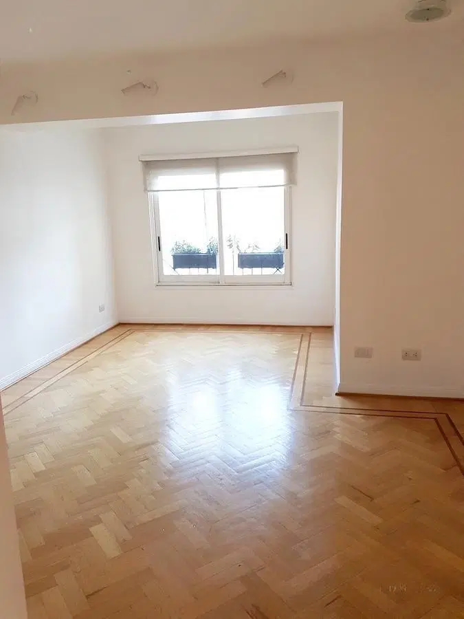 Hermoso Departamento Duplex en calle Arroyo 3
