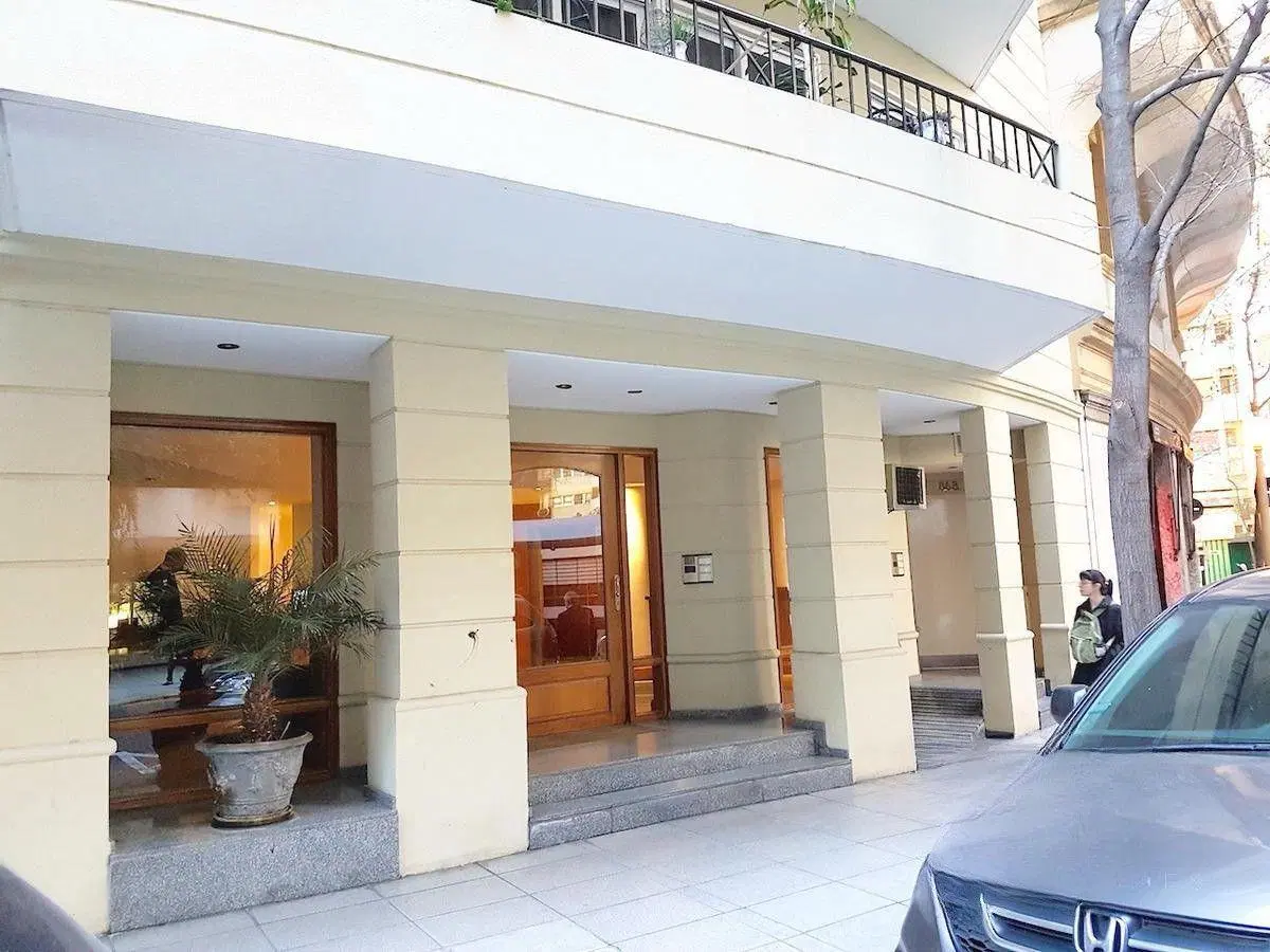 Hermoso Departamento Duplex en calle Arroyo 3