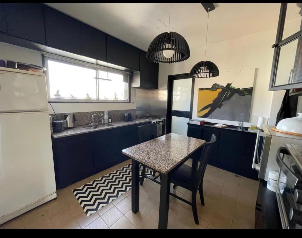 Foto de Belgrano – 6 ambientes en piso alto con balcón y vista al río, imagen 3
