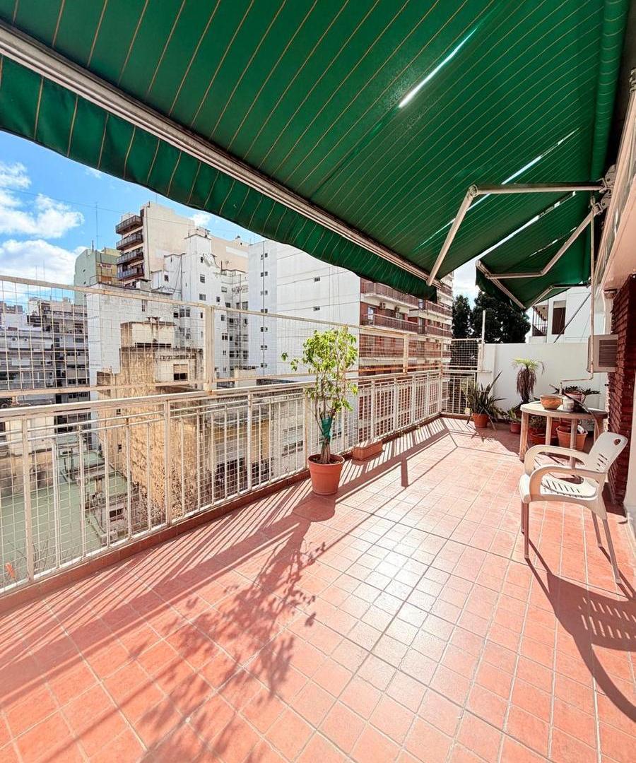 Foto de 4 Ambientes con Dependencia, Cochera, Baulera y Gran Balcón Aterrazado, imagen 2