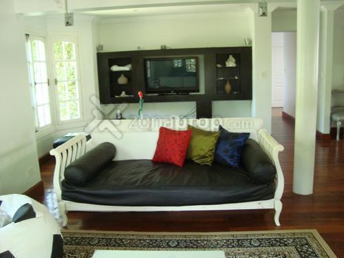 Retasada//casa en Country Club El Carmen 4
