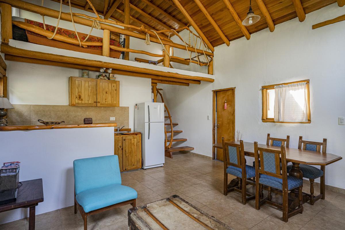 Dos Cabañas de Troncos a Pasos del Mar 3