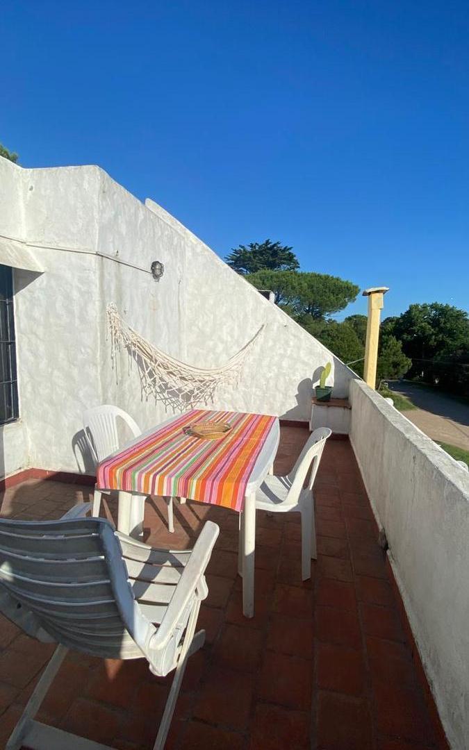 Depto 3 ambientes gran balcón terraza en Villa Gesell