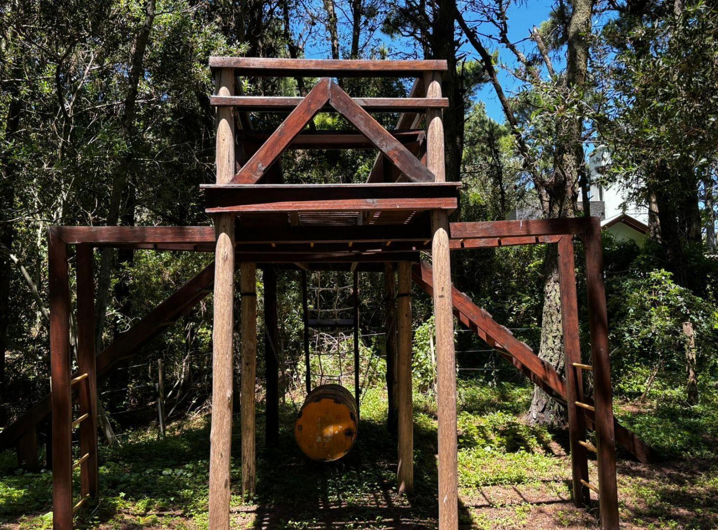 Foto de Casa para 7 pasajeros sobre amplio bosque propio, imagen 4