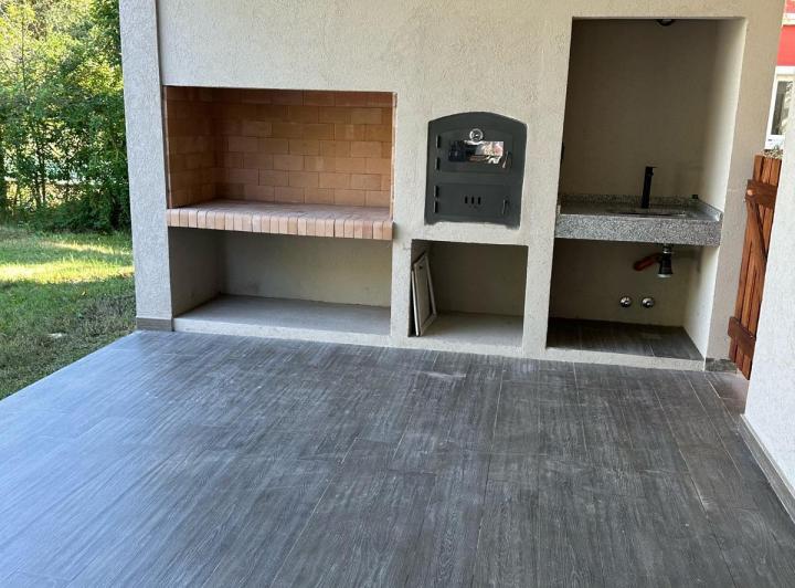 Casa a la venta en Barrio Privado Bermudas 5