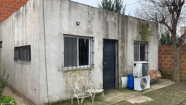 Foto de 2 CASAS A LA VENTA EN VILLA ROSA, imagen 5