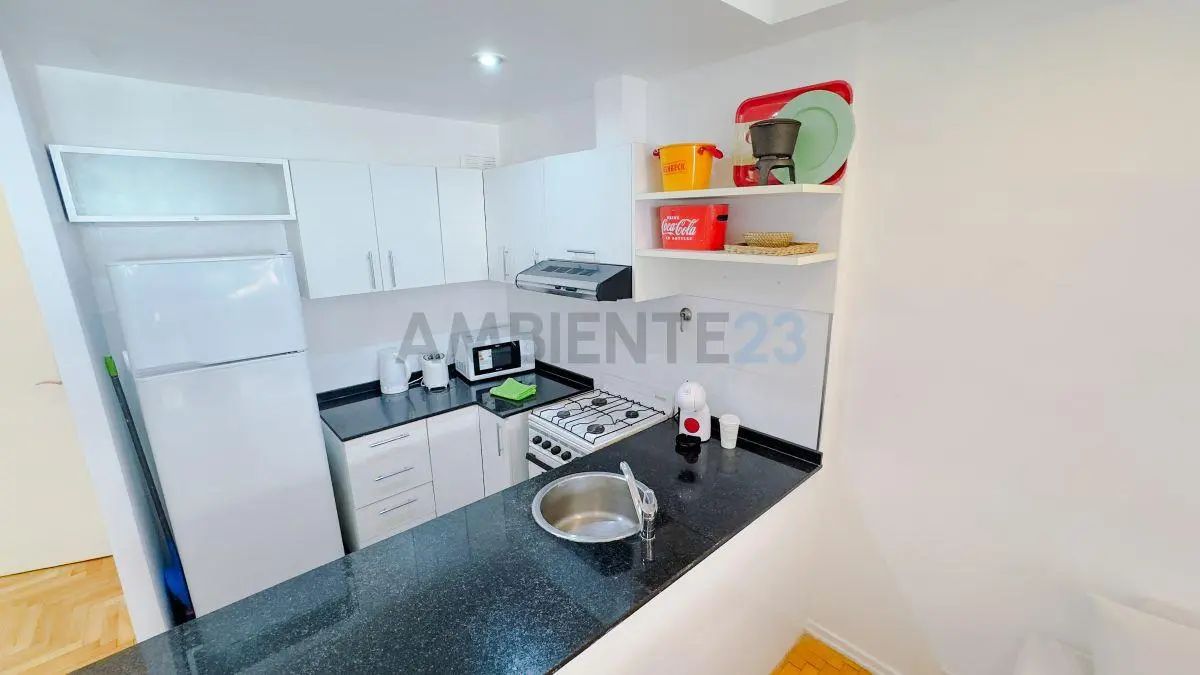 Migueletes 700 - Amplio departamento monoambiente con balcón - Las Canitas 2