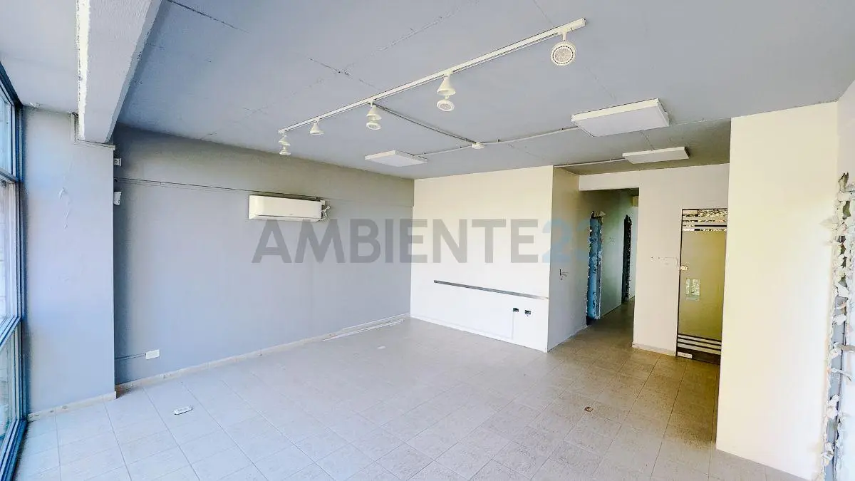 Oro 2700 - Oficina en venta en séptimo piso al frente con cochera - Palermo 2