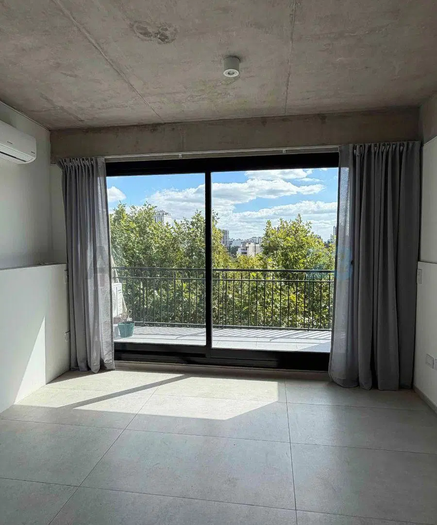 Departamento monoambiente con balcon y terraza en alquiler - Colegiales 2