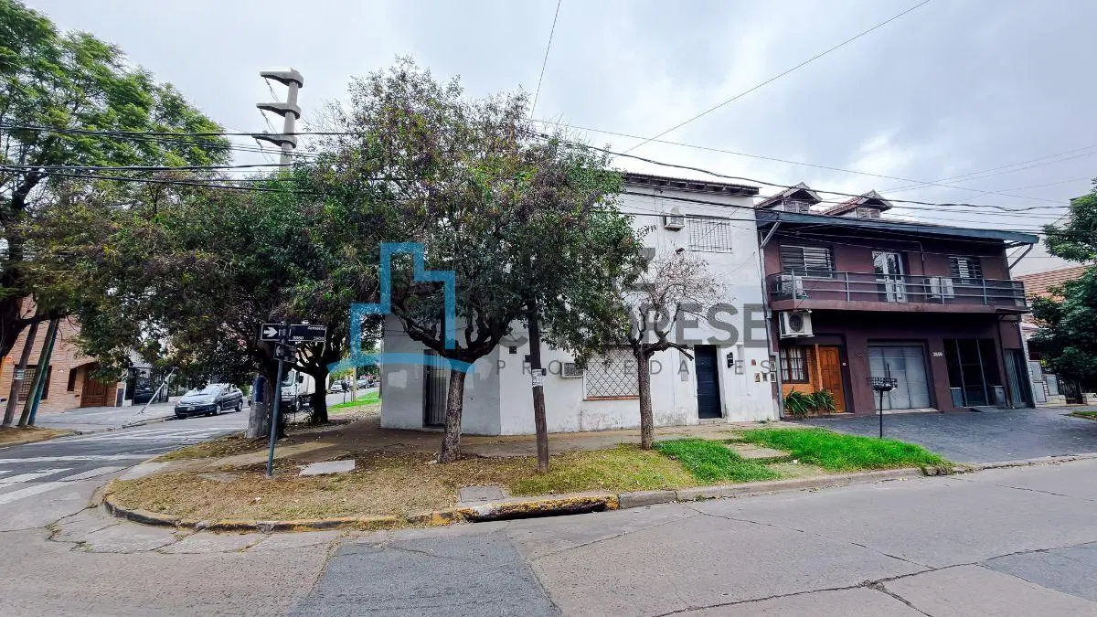 PH en venta en Munro - Planta Baja a remodelar con patio y garage 5