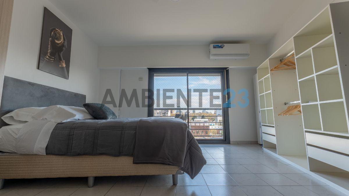 Foto de Amplio Departamento monoambiente con balcón remodelado y amoblado en, imagen 4