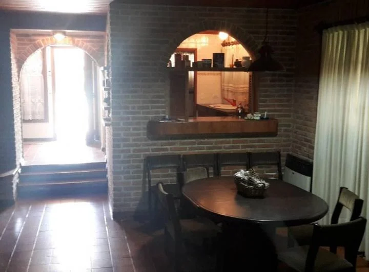 Foto de AV. LIBERTADOR 2900 -EXCELENTE CHALET A 200 MTS DEL MAR, imagen 1