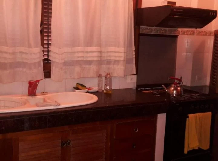 Foto de AV. LIBERTADOR 2900 -EXCELENTE CHALET A 200 MTS DEL MAR, imagen 2
