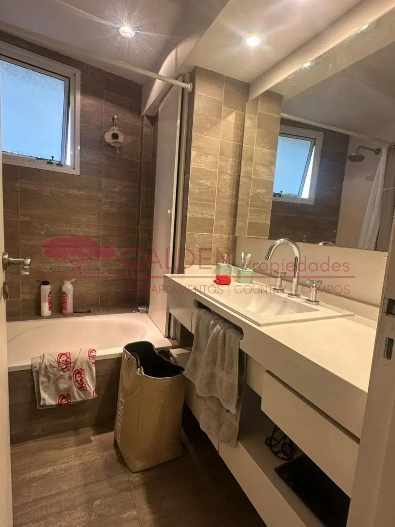 VENTA DPTO 3 AMB. TOTALMENTE RENOVADO Y LUMINOSO RECOLETA 5