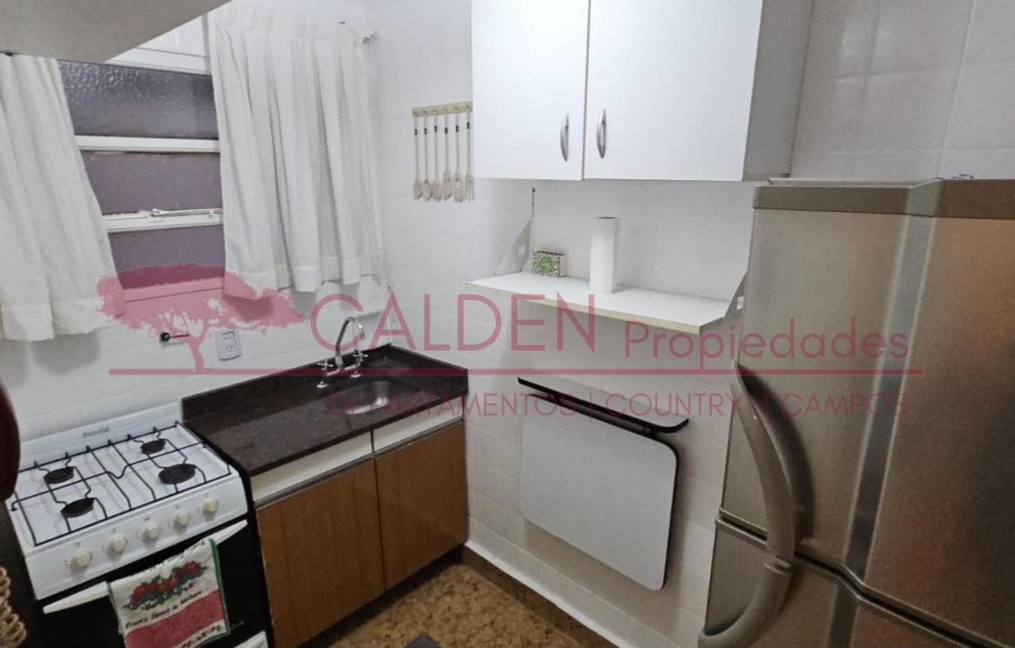 Foto de Alquiler depto. 2 amb. c/ cochera Ayacucho 1400 - Recoleta, imagen 4