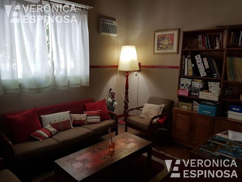 Casa en PH en Venta Moron. Zona Comercial Cuatro Ambientes 3
