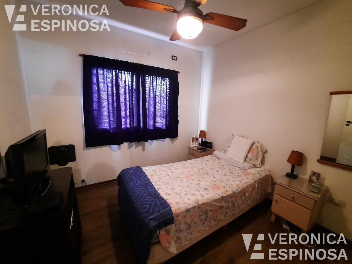 Departamento de Dos Ambientes en Venta - Moron Sur 2