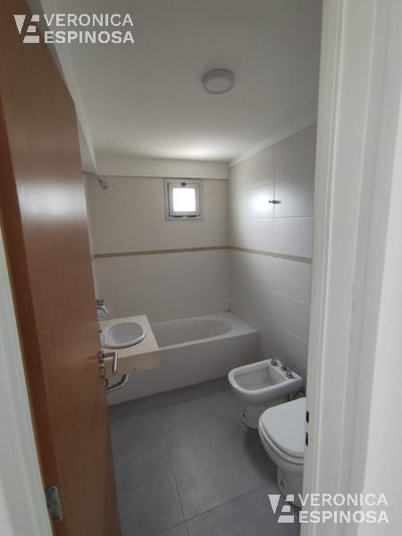 Departamento de un Ambiene con Cochera, en Venta. Ituzaingo. Entrega Inmediata. 5