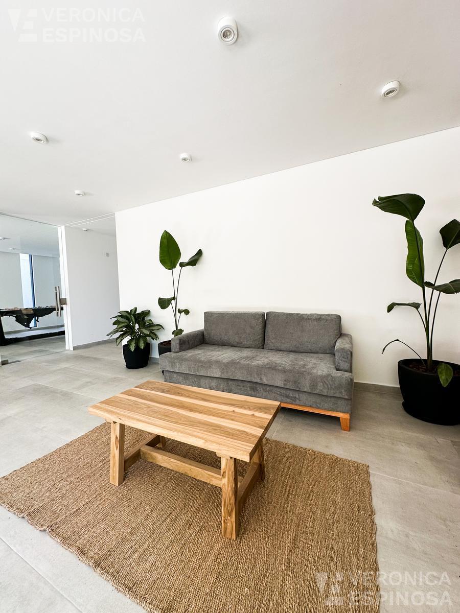 Departamento de Dos Ambientes con Cochera, en Venta - Ituzaingó Sur 5