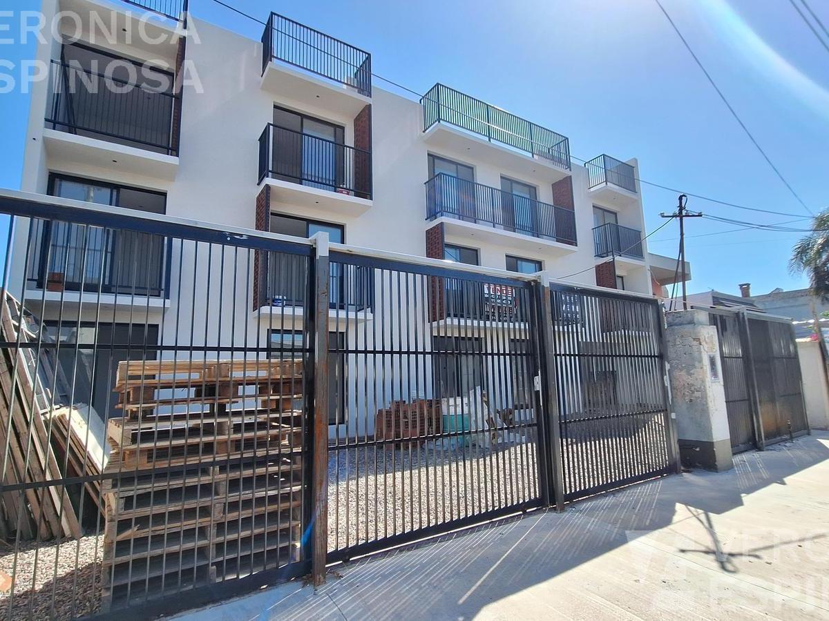 Departamento Dos Ambientes Venta Moron 1