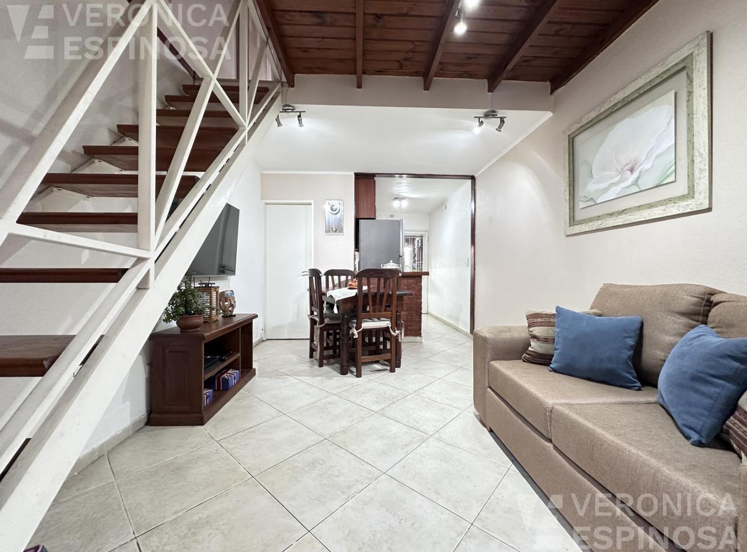 PH de tres ambientes en venta Moron