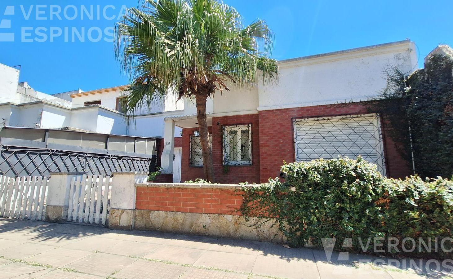 Casa Venta Moron dos dormitorios