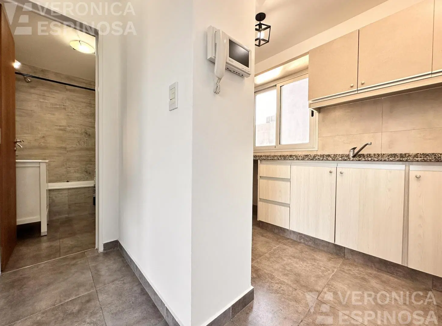 MORON VENTA DOS AMBIENTES DEPARTAMENTO 4