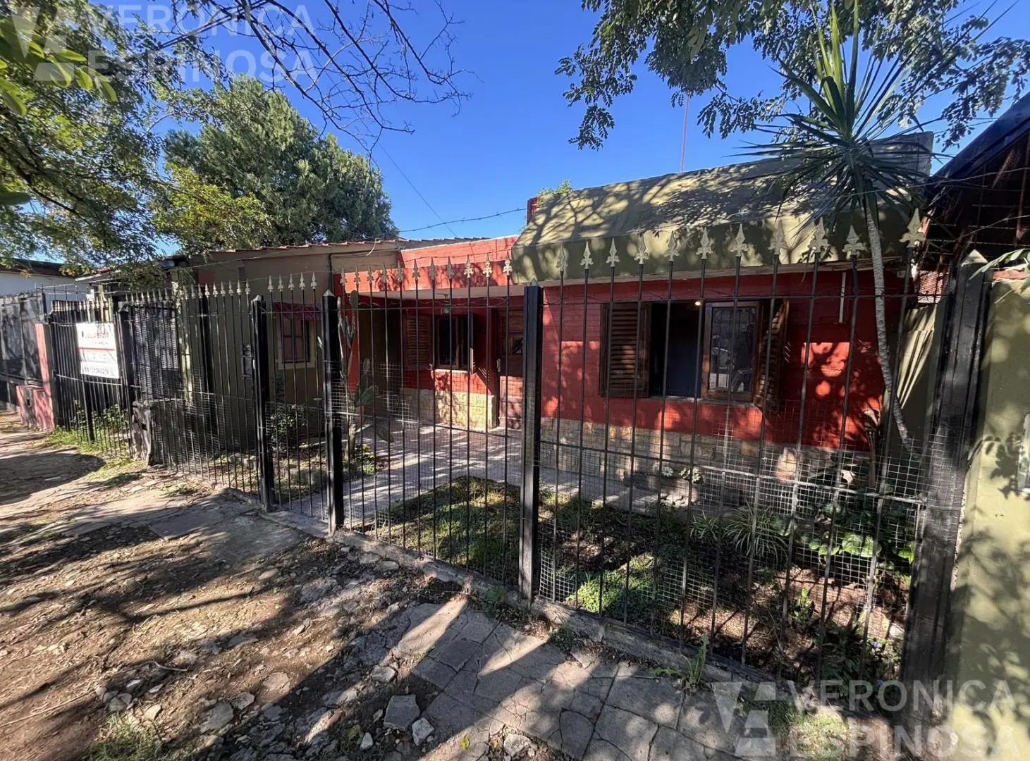 Casa en Moron Sur tres ambientes patio cochera parrilla 3