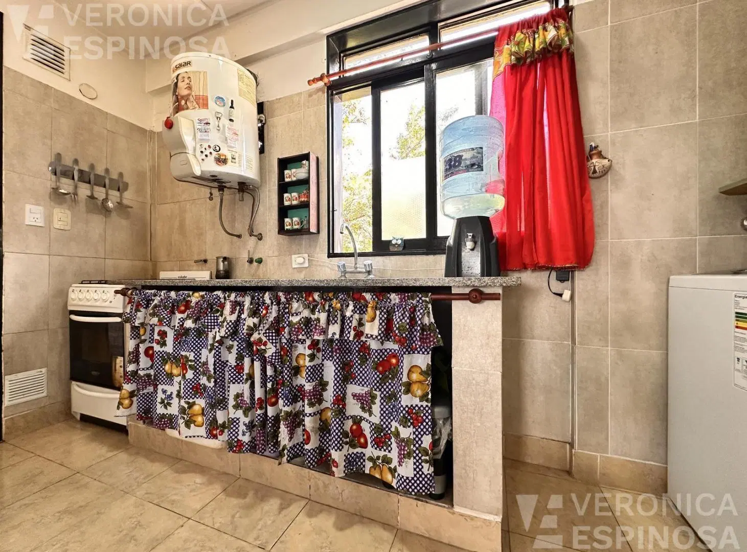 Departamento de tres ambientes en venta, Moron Sur 4