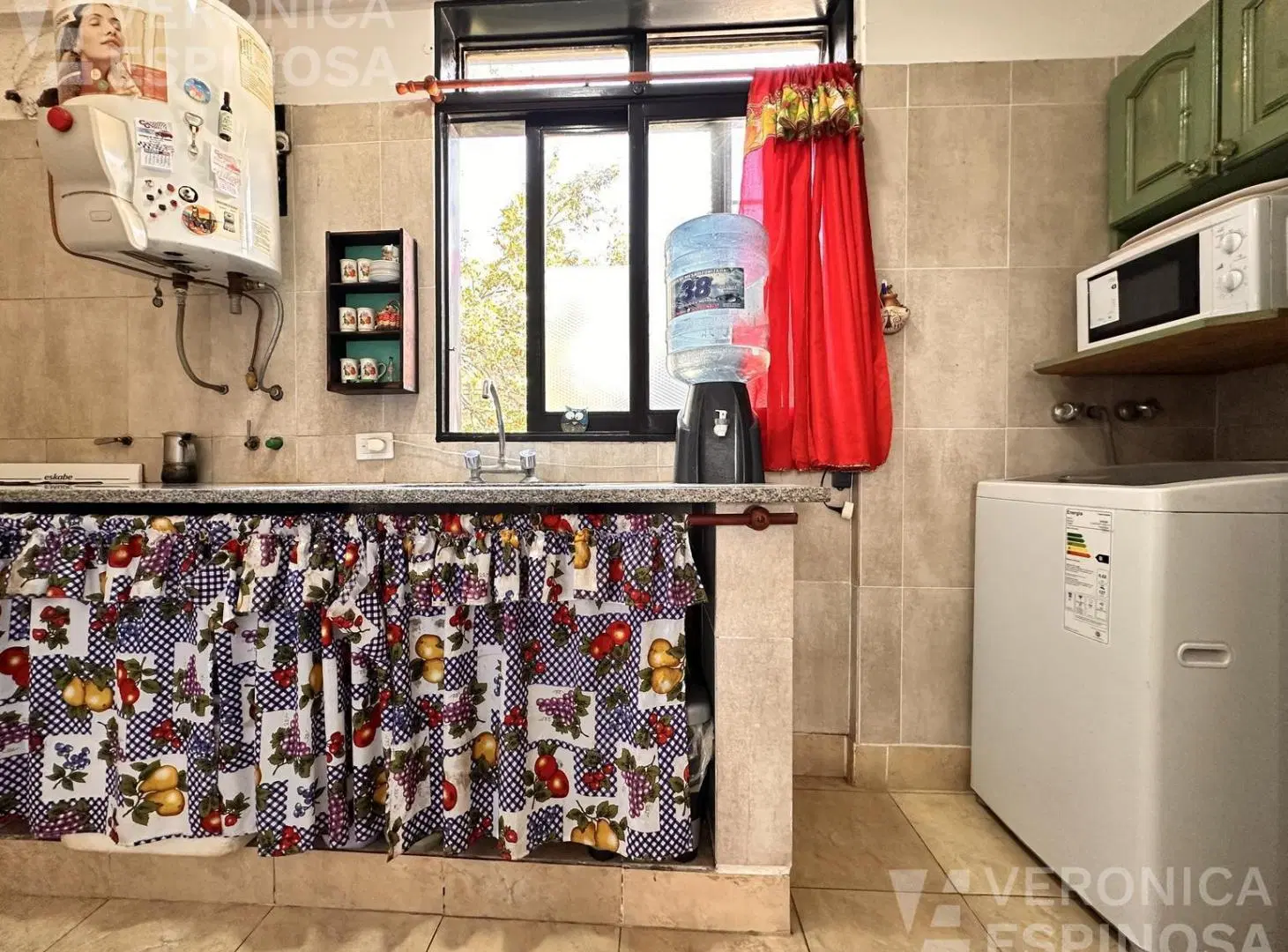 Departamento de tres ambientes en venta, Moron Sur 3