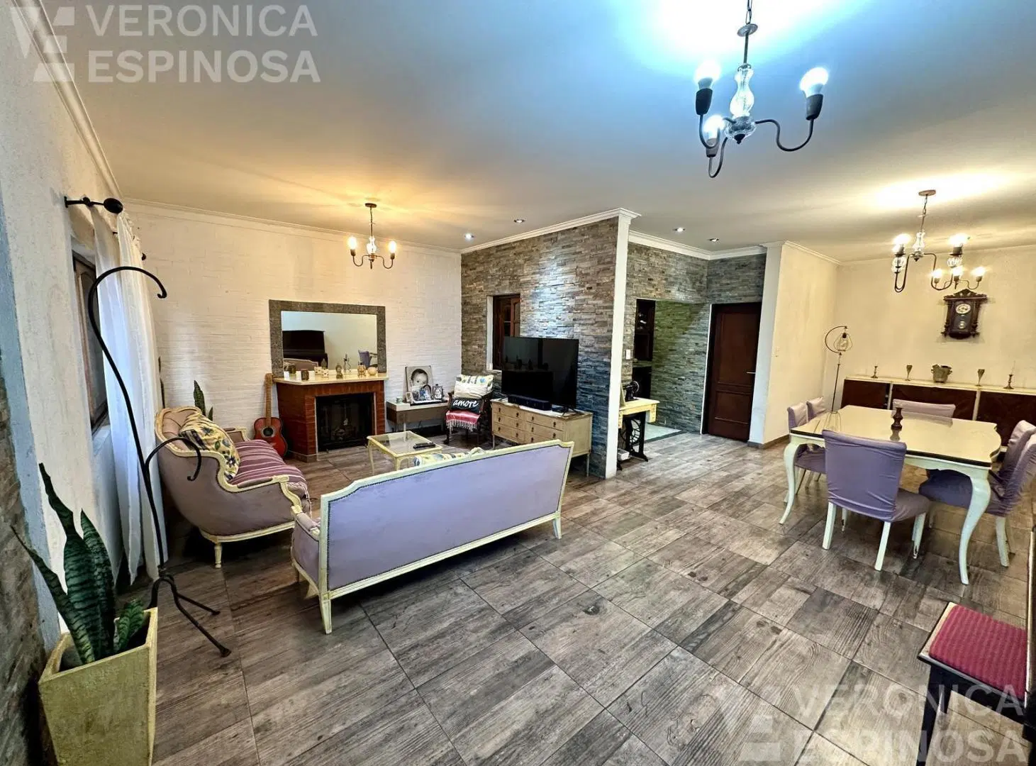 Casa en Moron Sur 6 amb quincho pileta 4