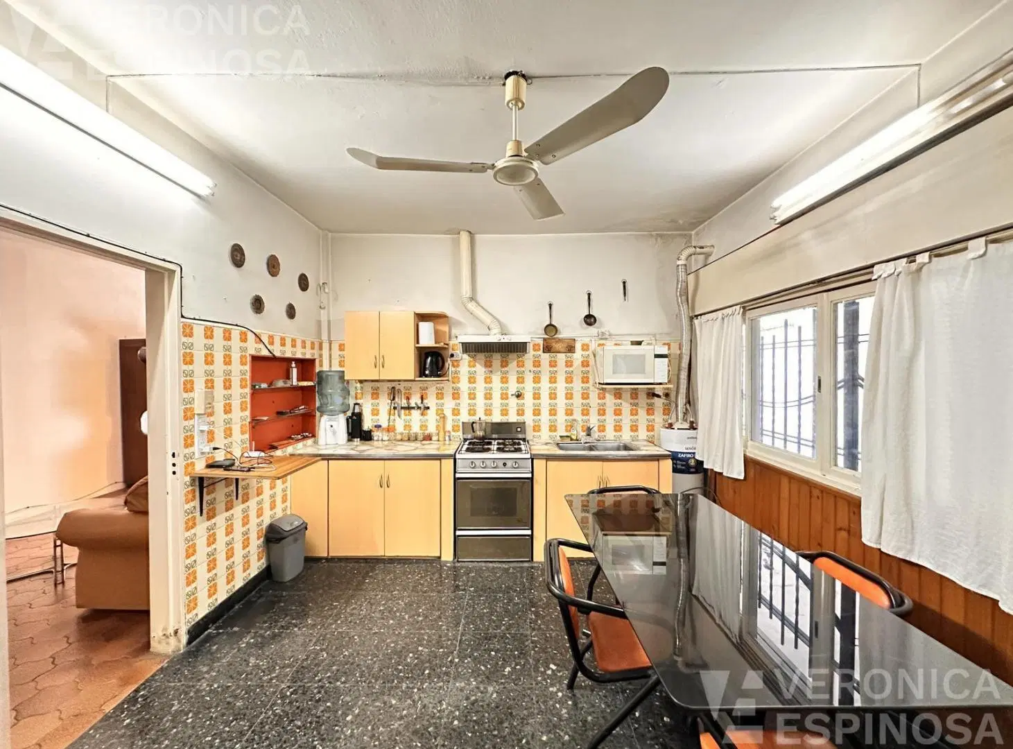 Casa en venta en Moron 4