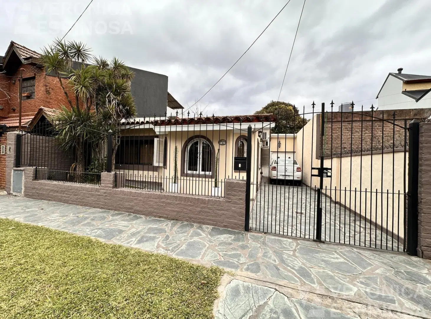 Casa en venta en Castelar 4