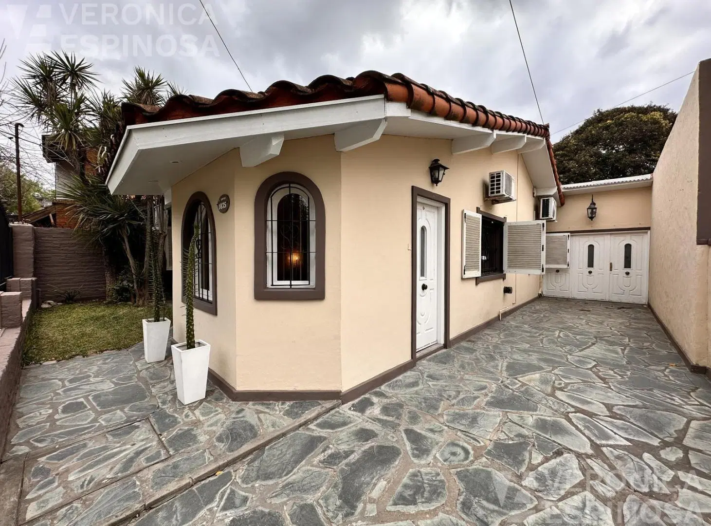 Casa en venta en Castelar 2
