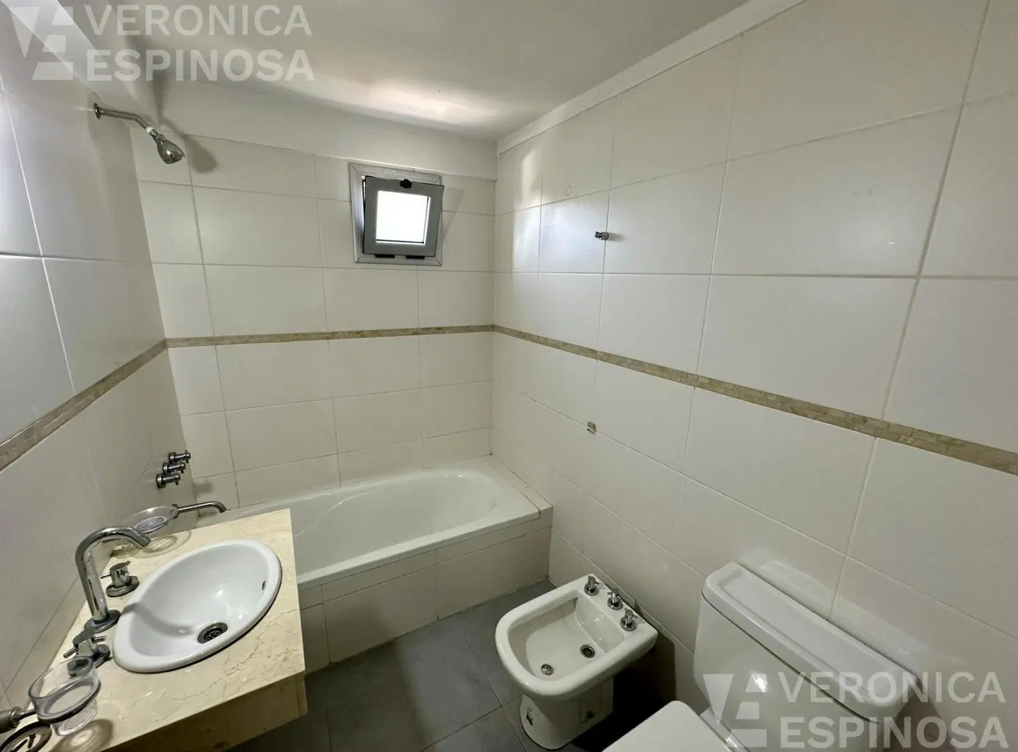 Departamento de un ambiene en venta, Ituzaingo. Con cochera 5