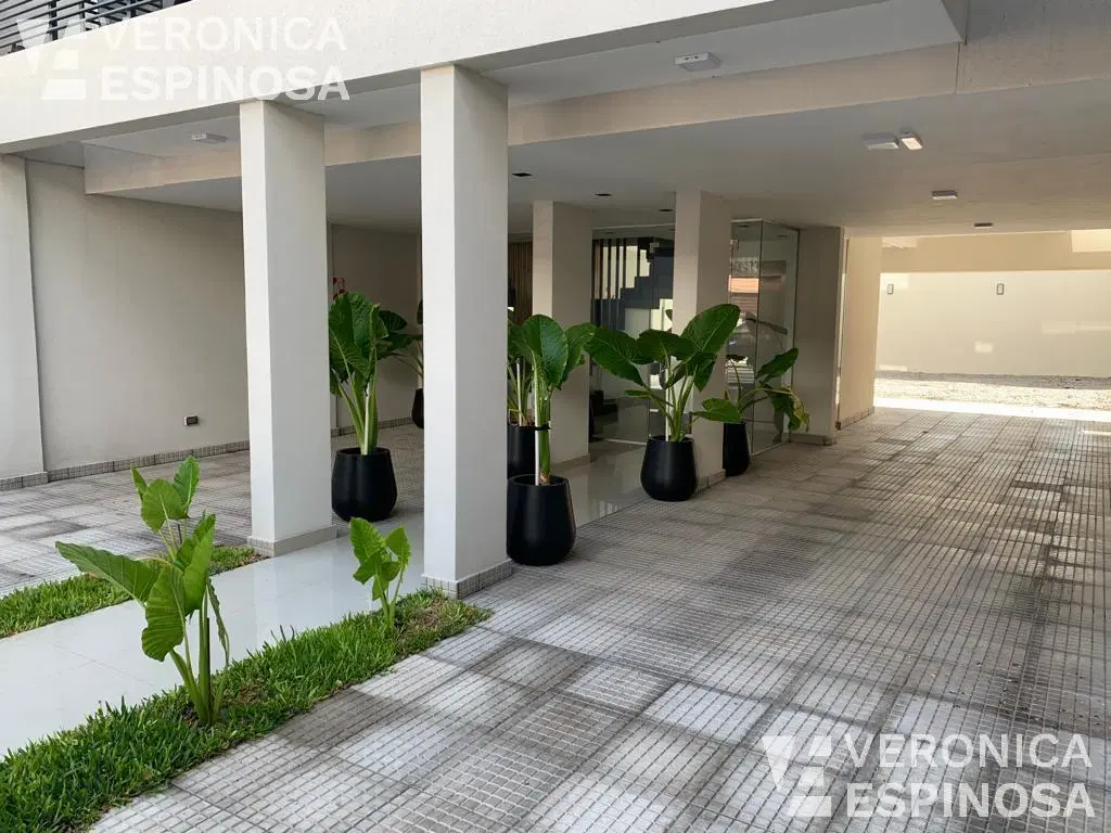 Departamento de dos ambientes en venta, Moron Sur. 8