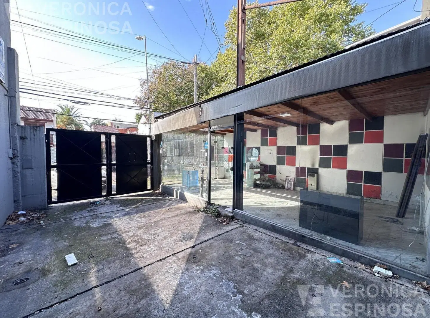 Galpon en venta en Moron 4