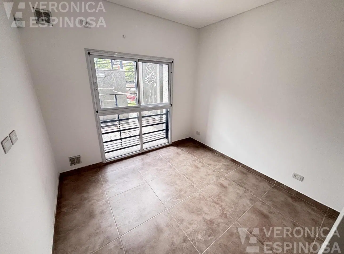 Departamento en  de dos ambienes en venta, Villa Luzuriaga 4