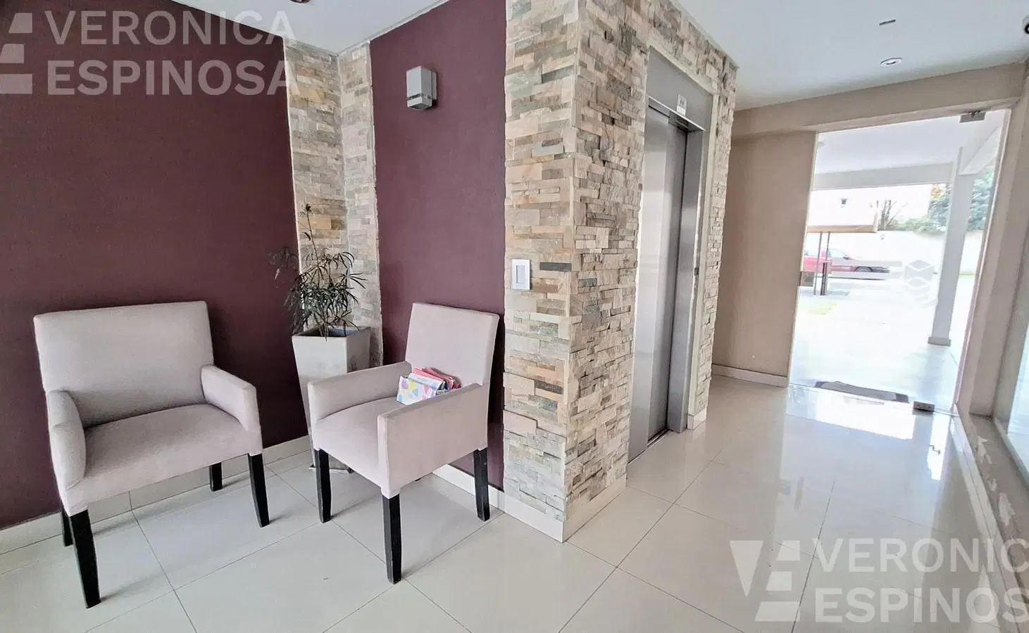 Departamento dos ambientes alquiler Moron 3
