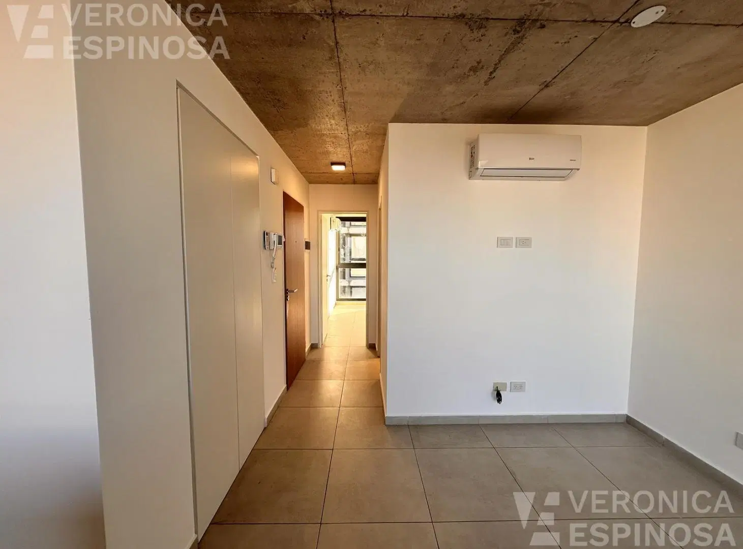 Departamento de dos ambientes en alquiler, Morón 3