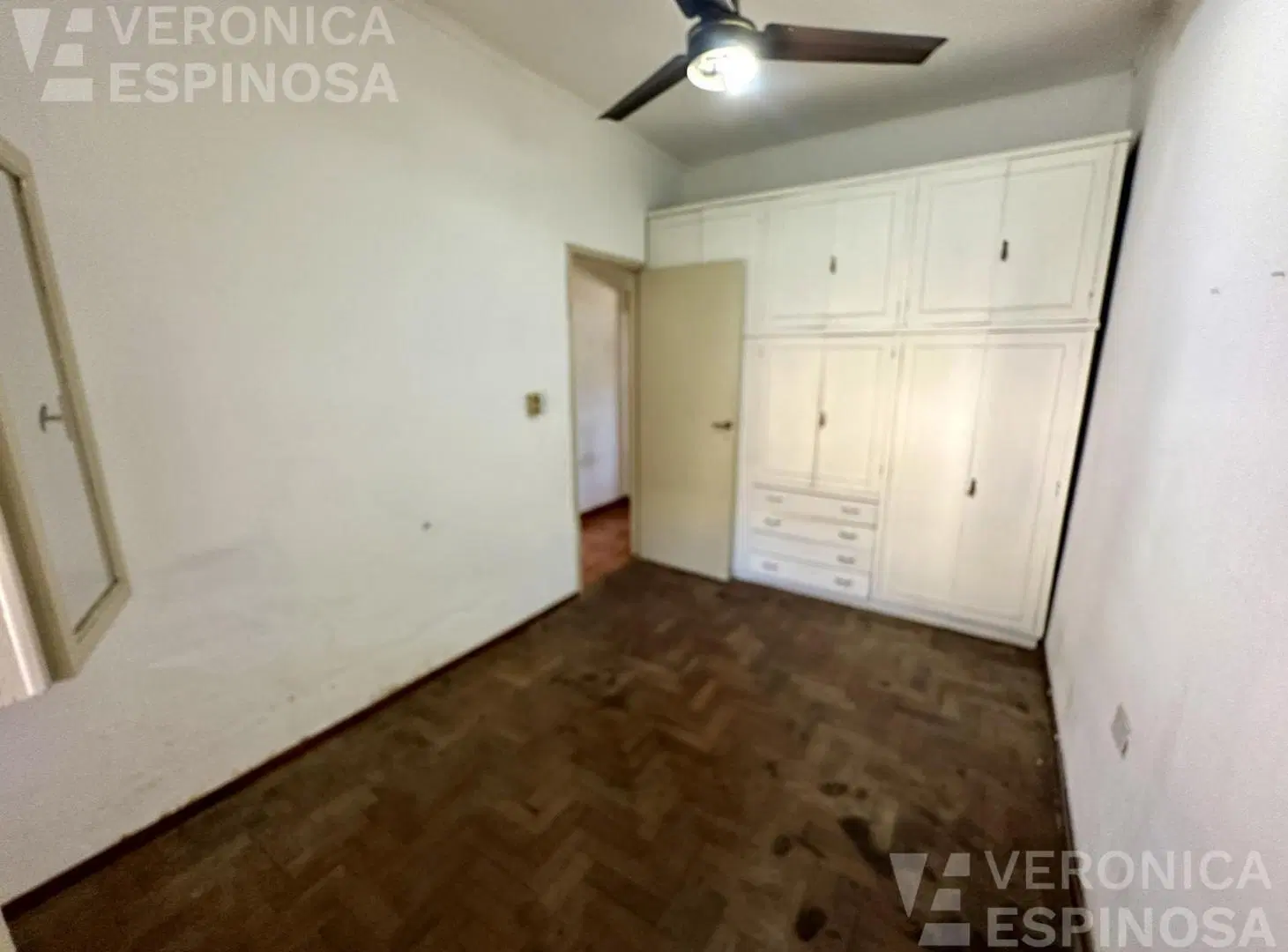 Casa venta en Moron Sur, 3 ambientes patio 4
