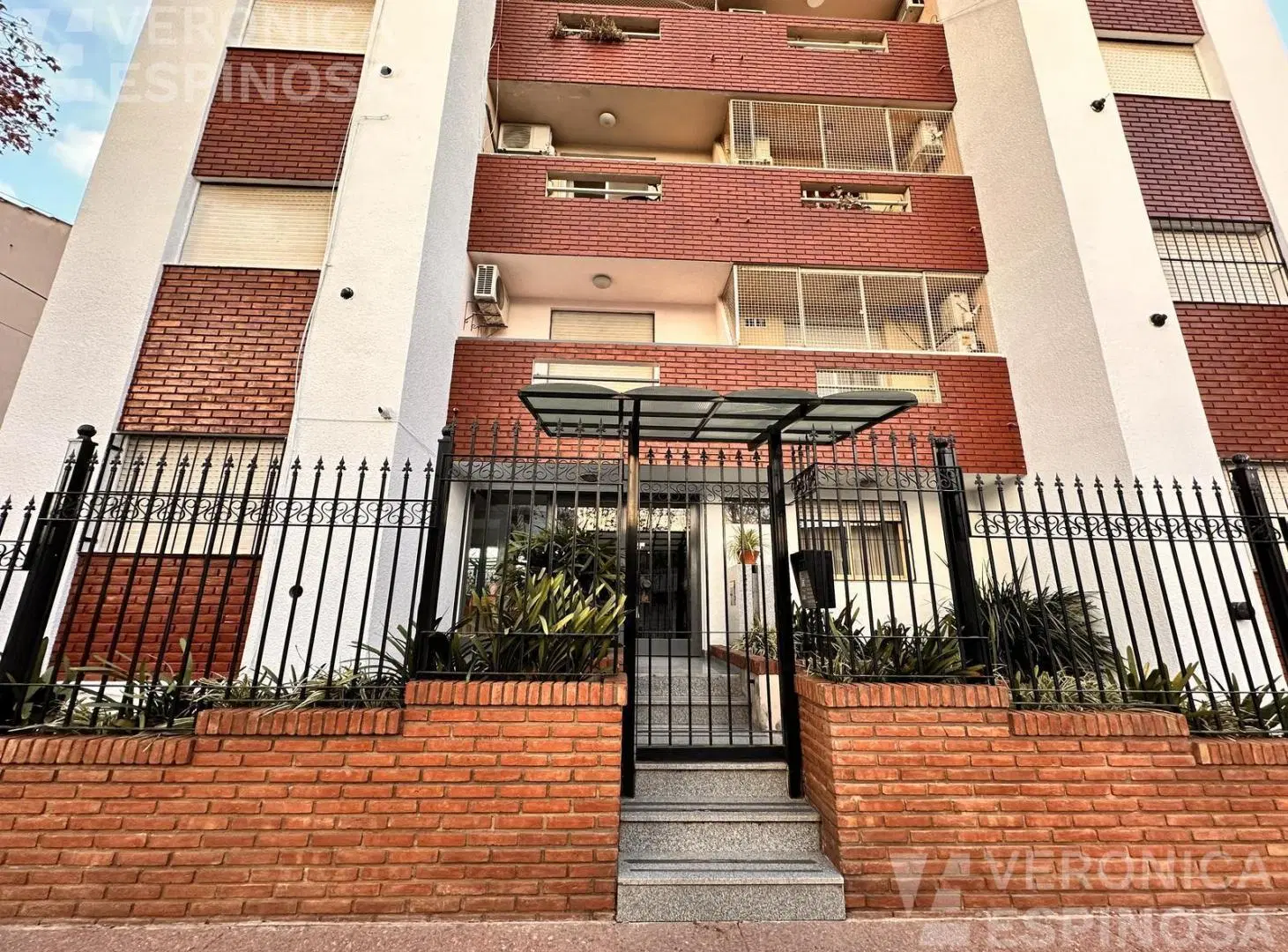 Departamento tres ambientes alquiler en Ramos Mejia 2