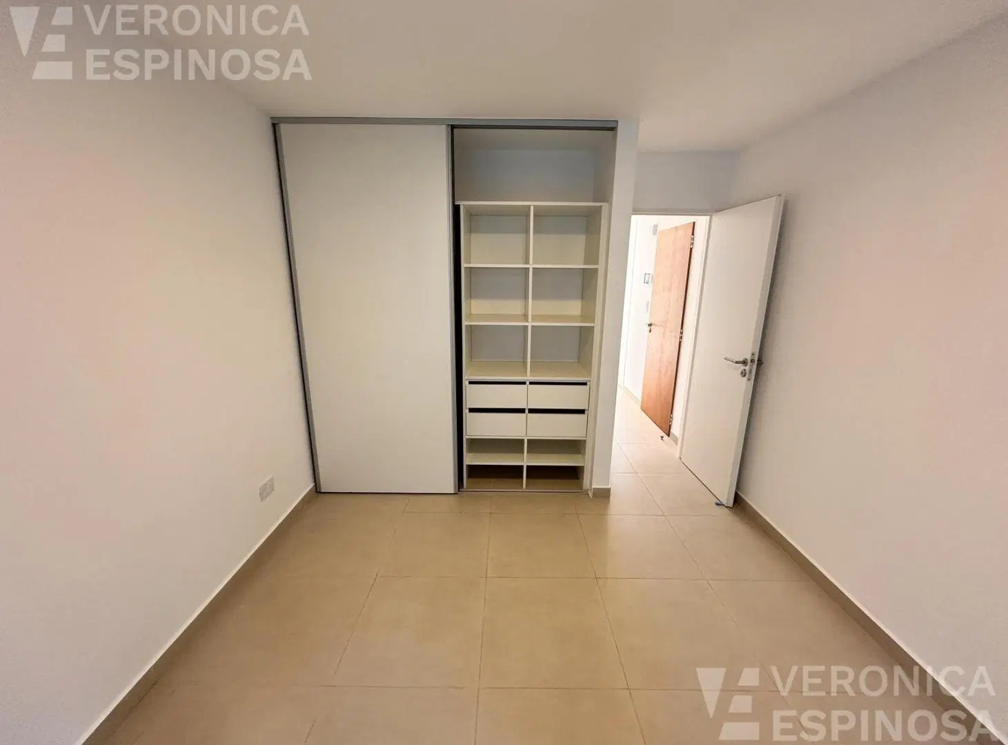 Departamento en Moron sur con cochera 5