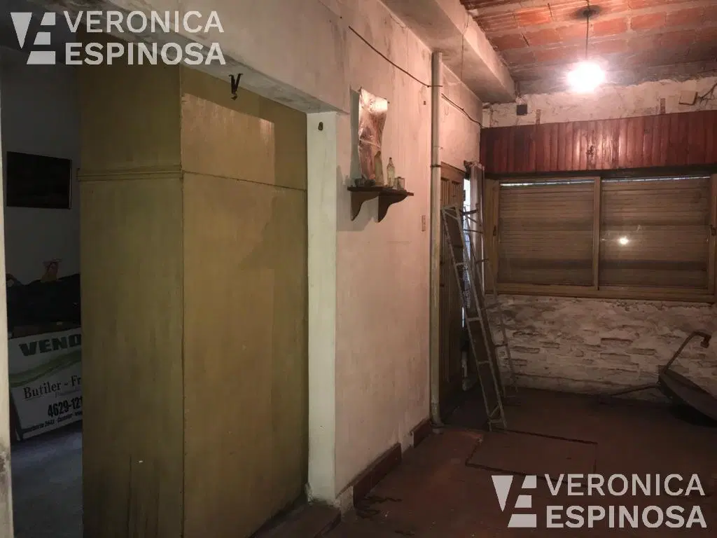 Casa de tres ambientes en venta. Morón. Sobre lote propio de 10x30 - 4