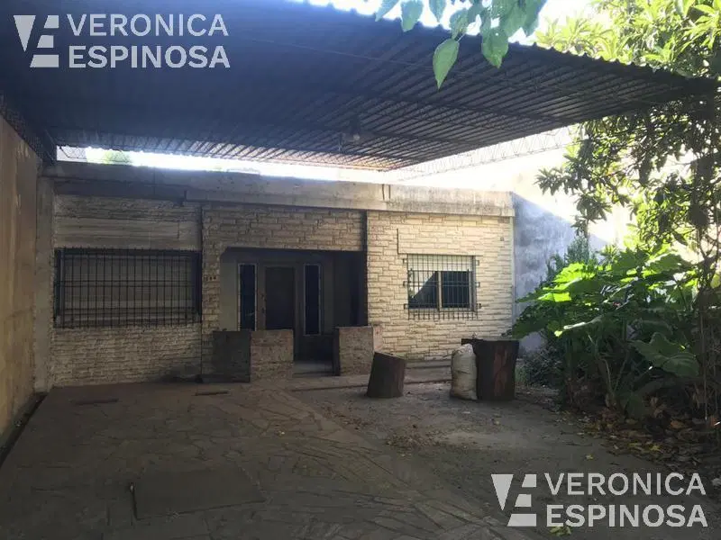 Casa de tres ambientes en venta. Morón. Sobre lote propio de 10x30 - 3