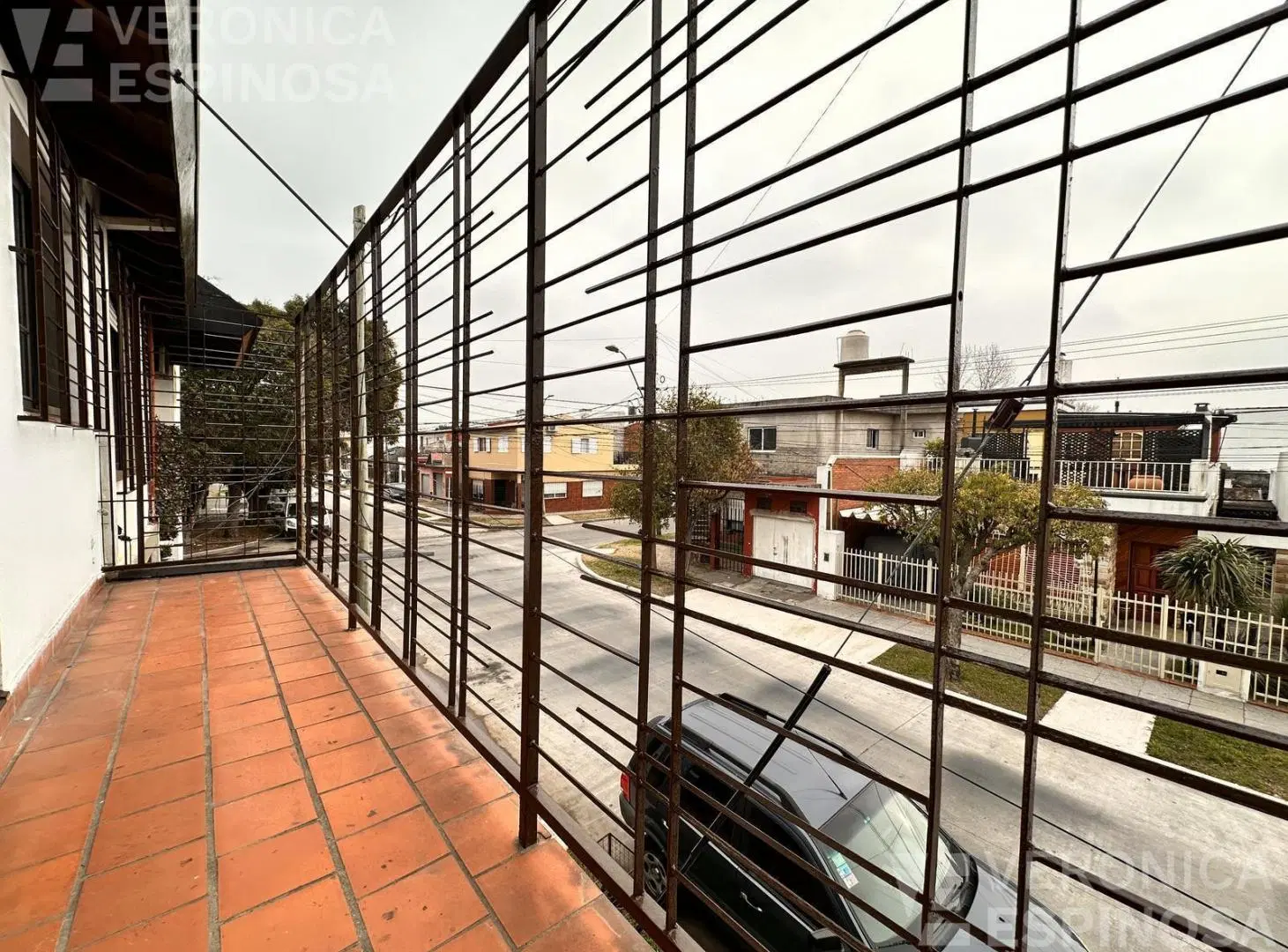 PH dos ambientes con patio alquier en Castelar 8