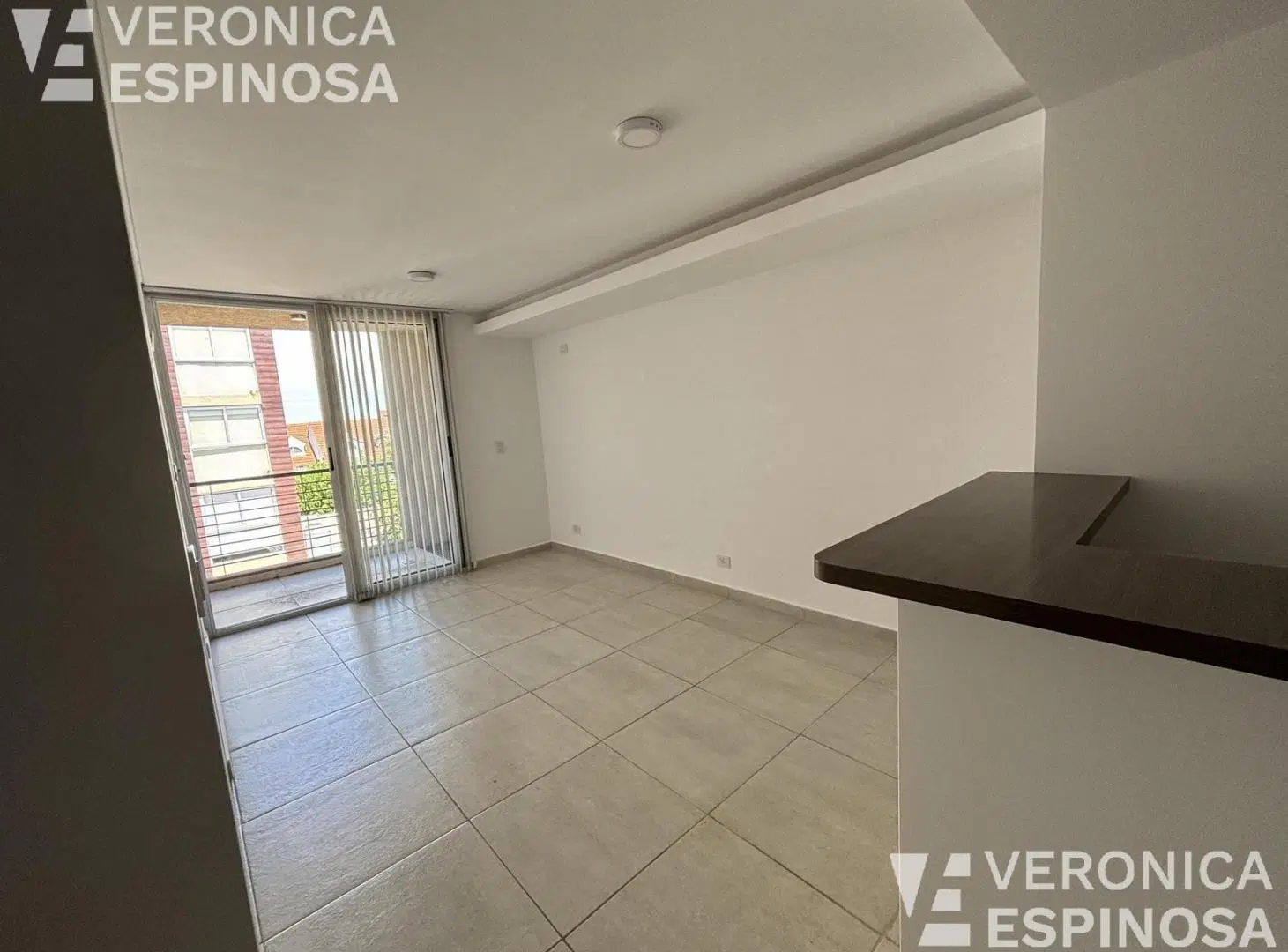 Departamento dos ambientes venta Morón 3