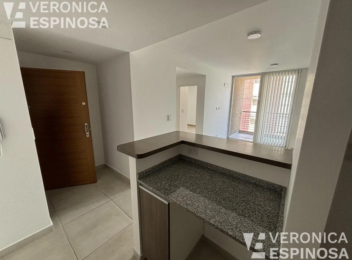 Departamento dos ambientes venta Morón 5